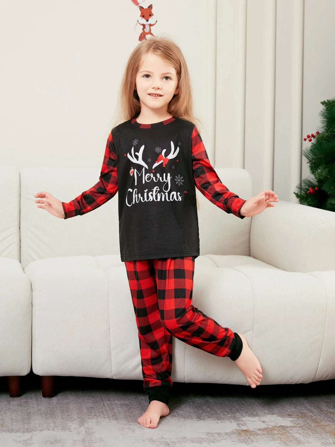 Combinaison bébé Noël assortie pyjamas famille cerf
