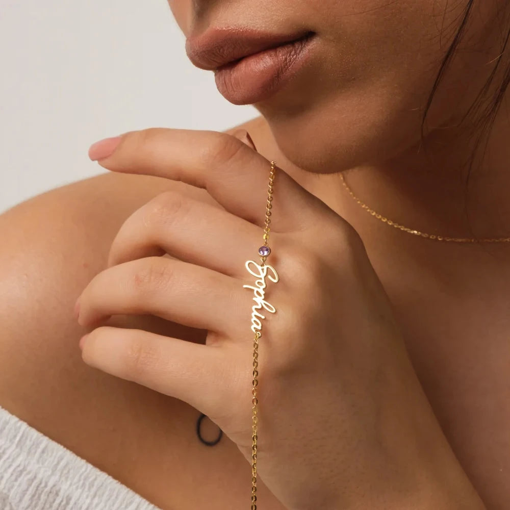 Bracelet avec pendentif nom personnalisable Lemegeton